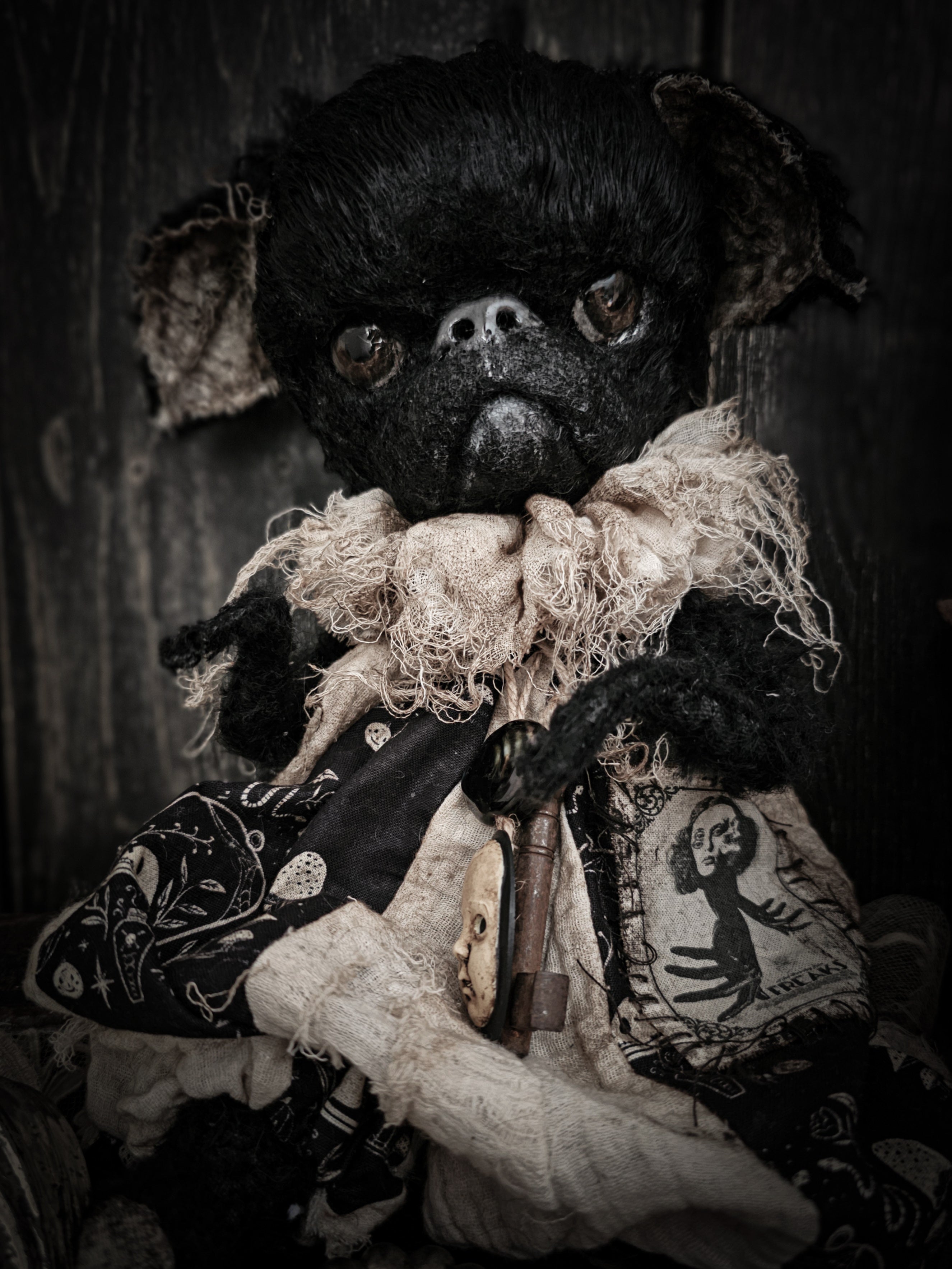 13.3" Grumpy Griffon