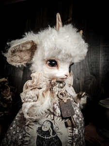 14.5" Puffy Lamb