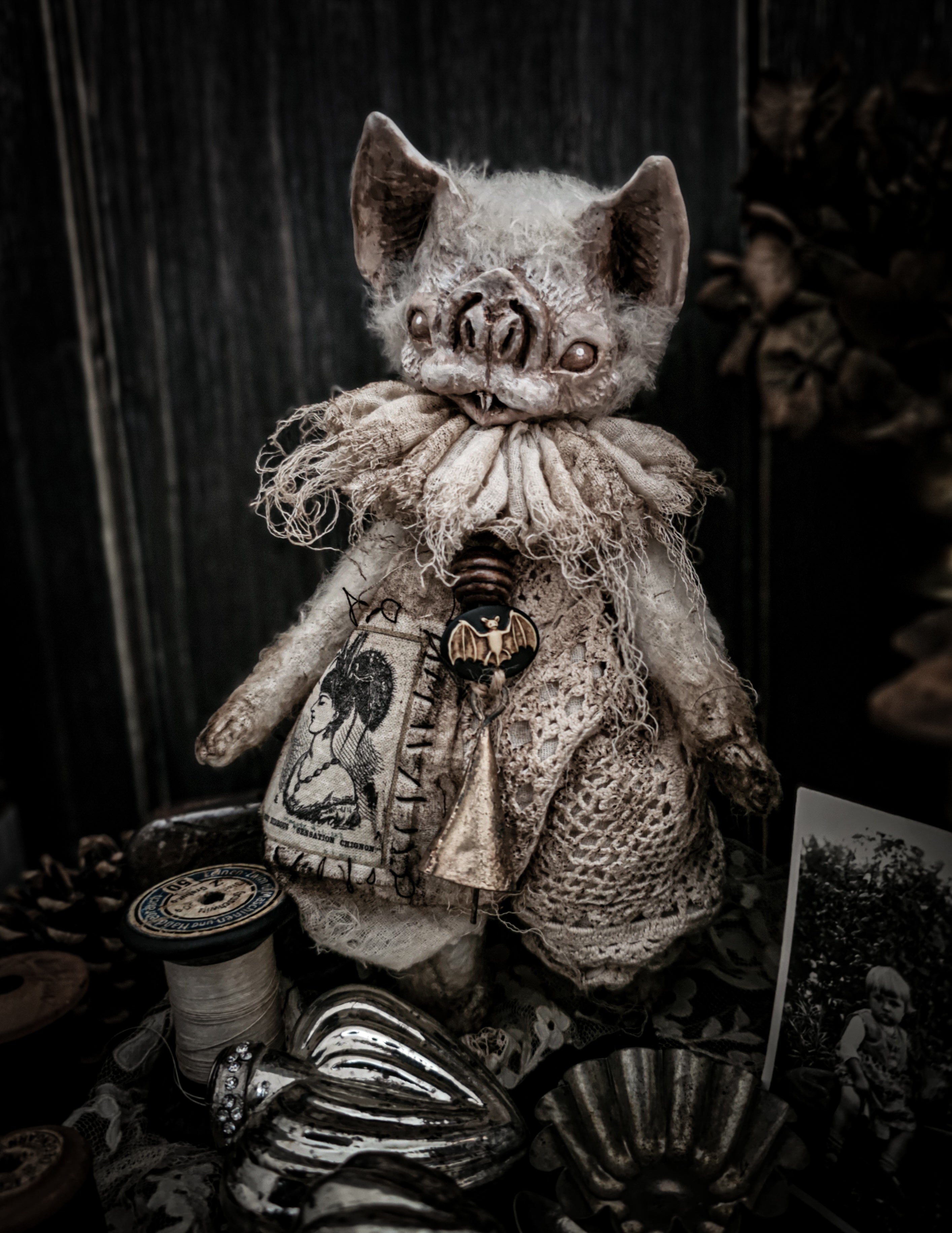 9" Pale Bat