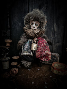 10.6" Old Capuchin Monkey