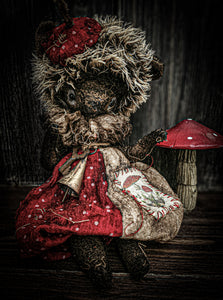 10.6" Fly Agaric Hedgehog
