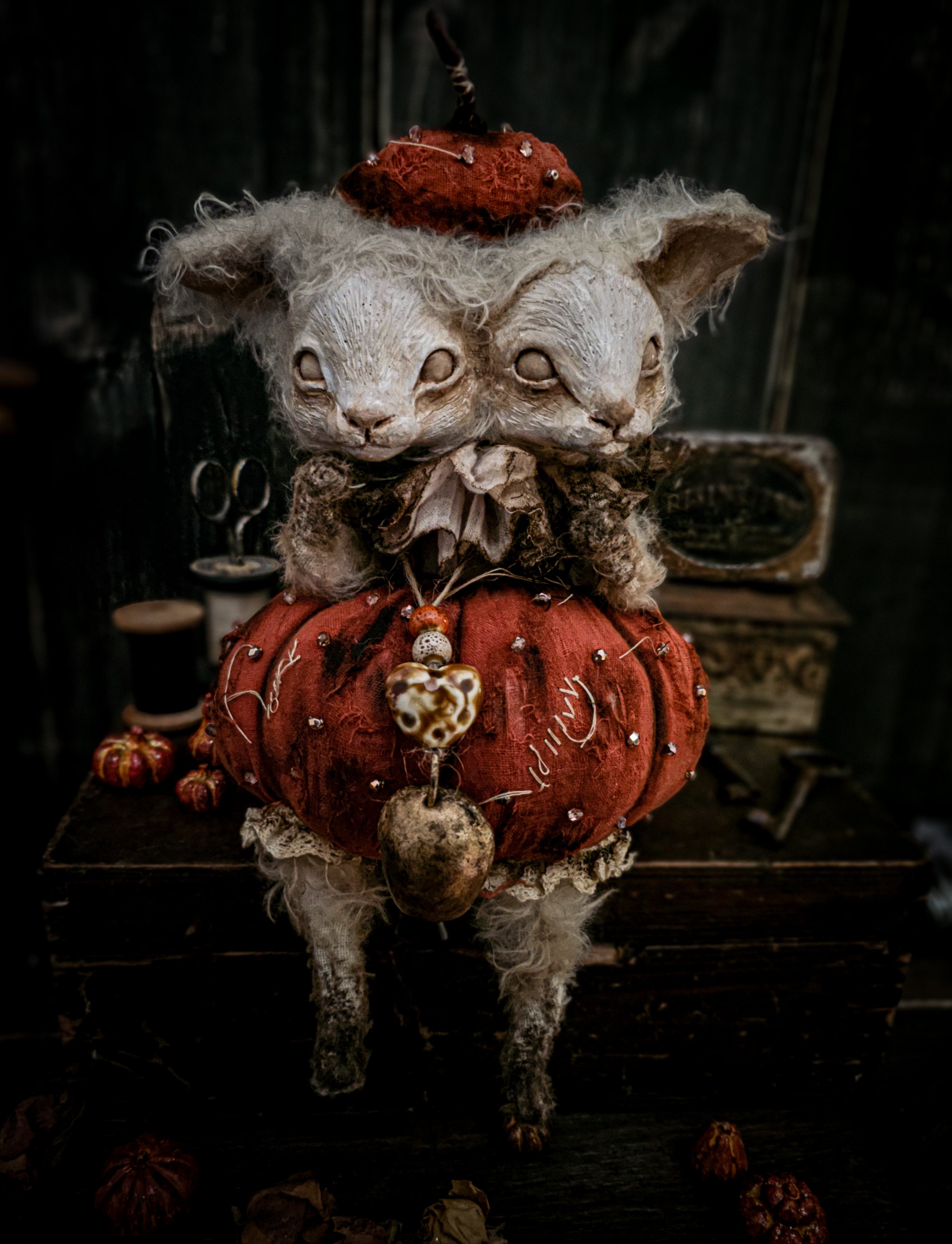 12.5" Pumpkin Siam Lamb