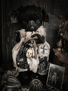 13.3" Grumpy Griffon