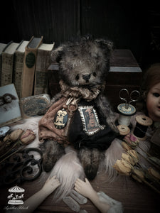 12" Old Teddybear