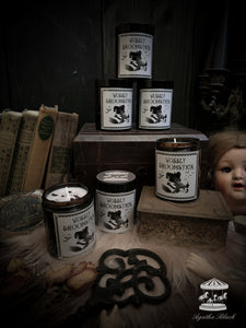 'Wobbly Broomstick' scented candle