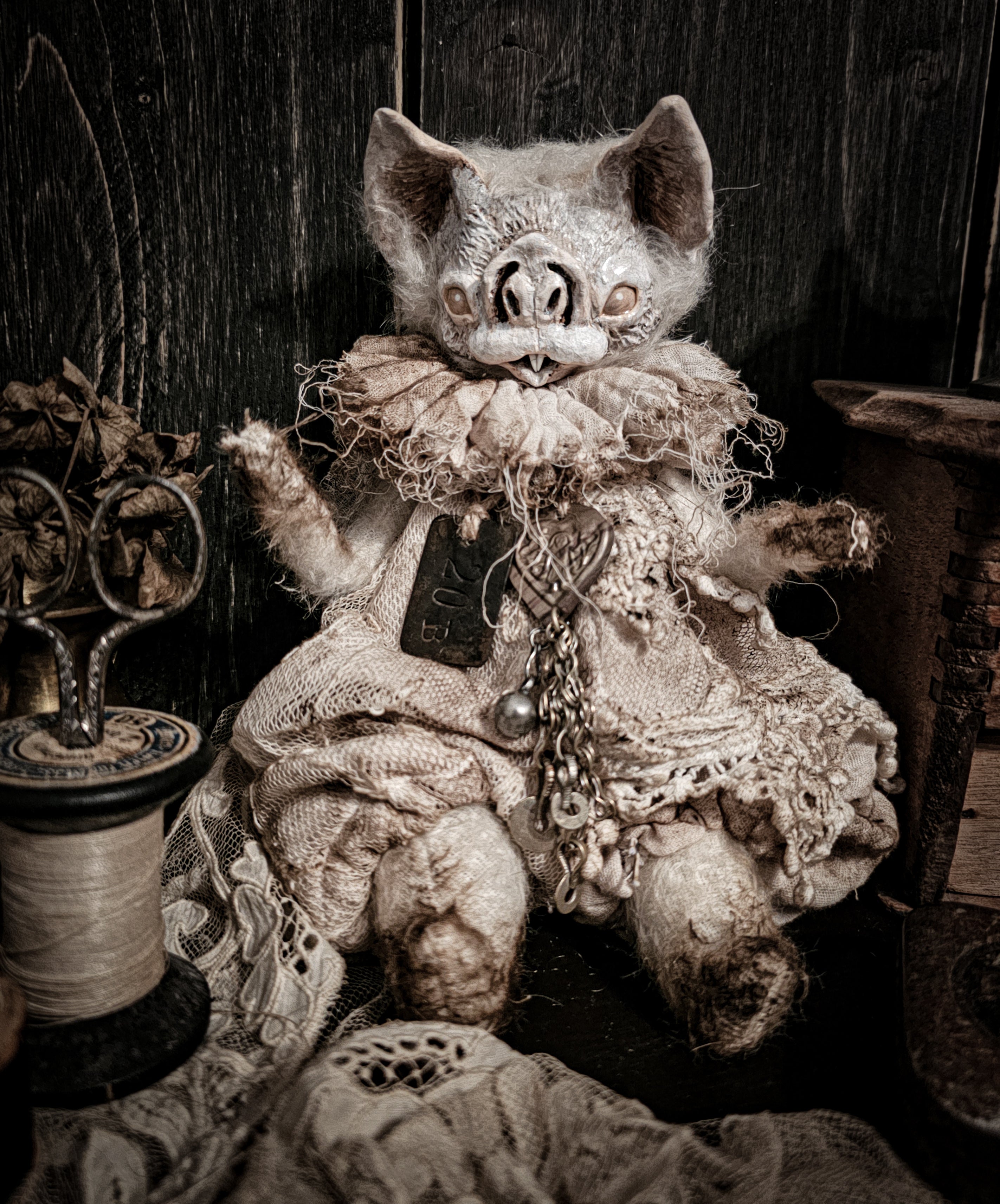 9" pale bat