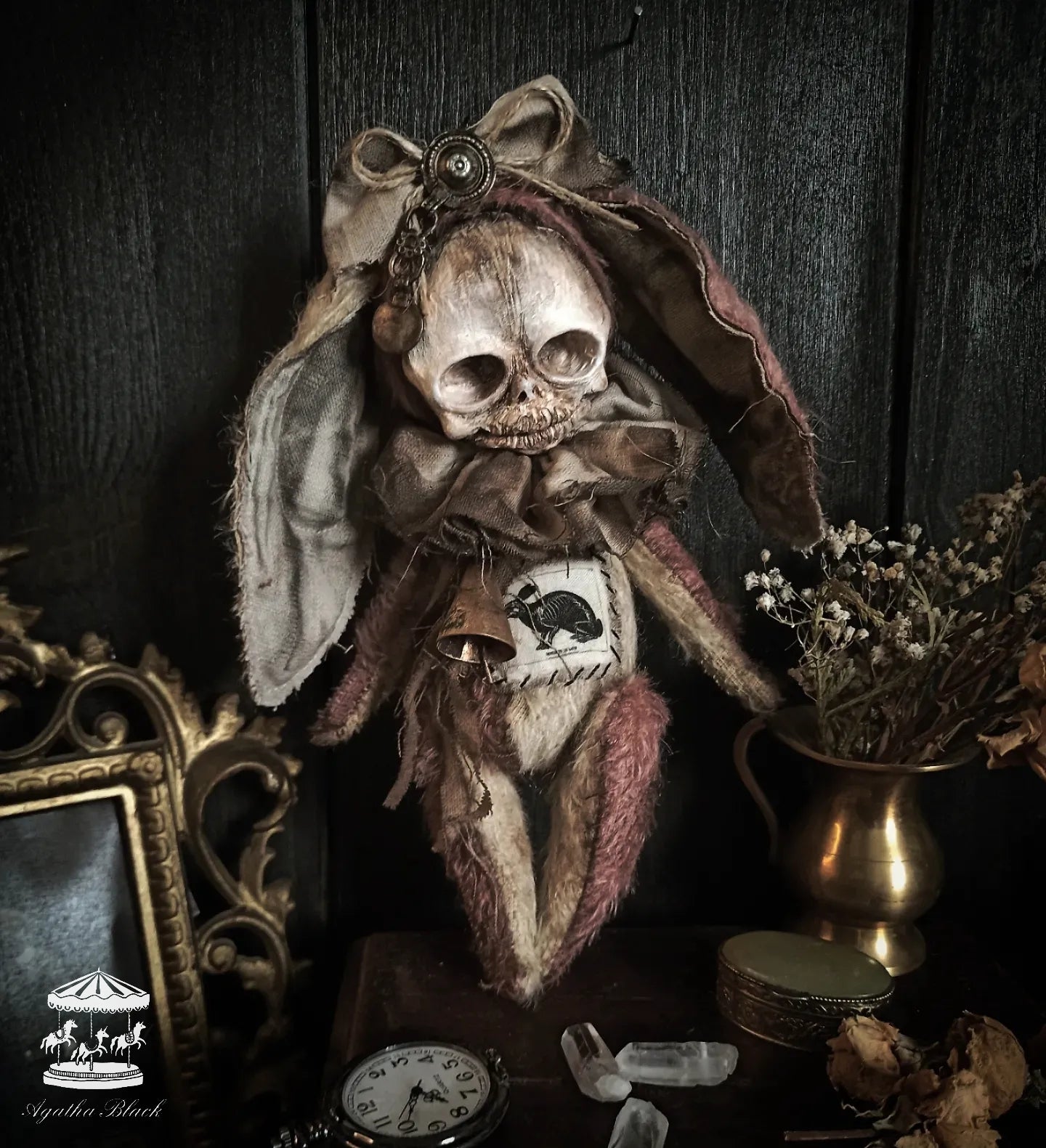 10.2" Skull Rabbit