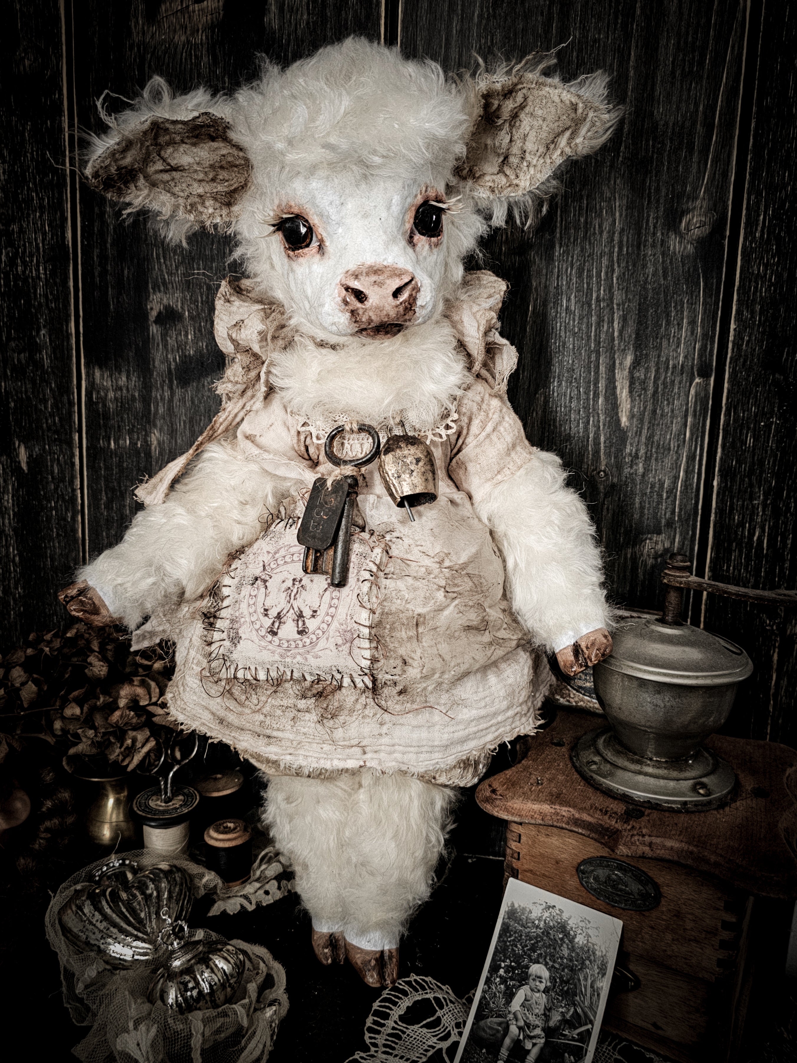 19" Cow