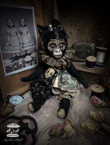 11.8" Old Monkey