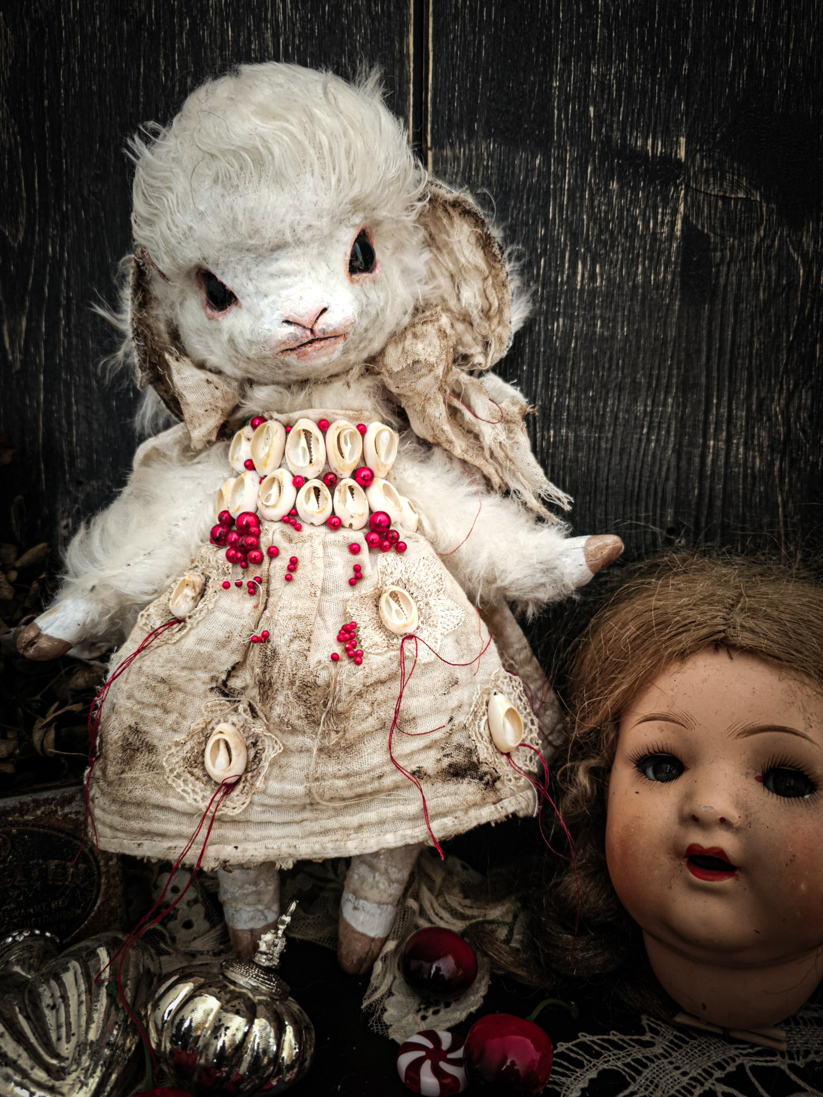 13" Puffy Lamb