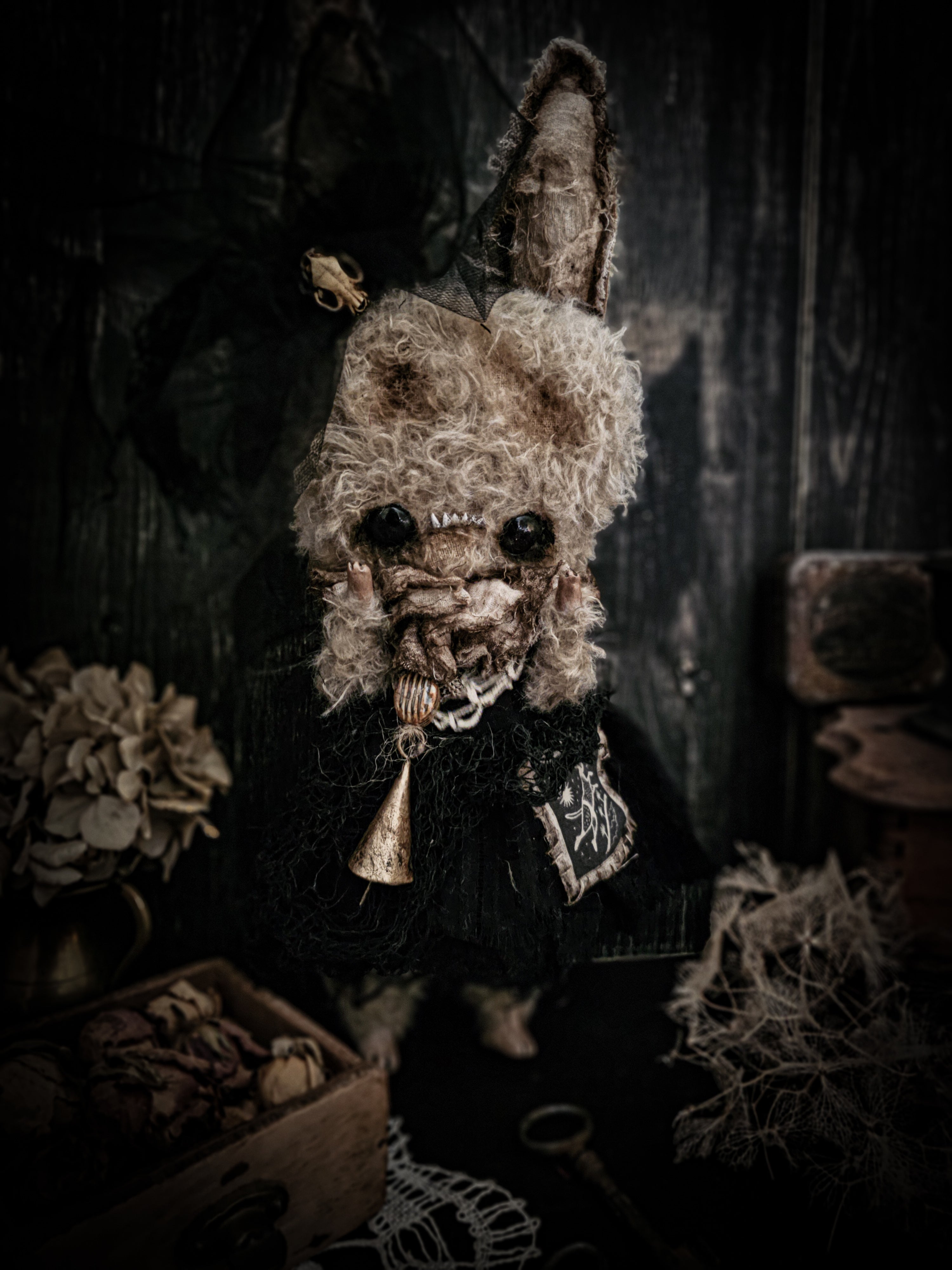 14" Gloomy Rabbit