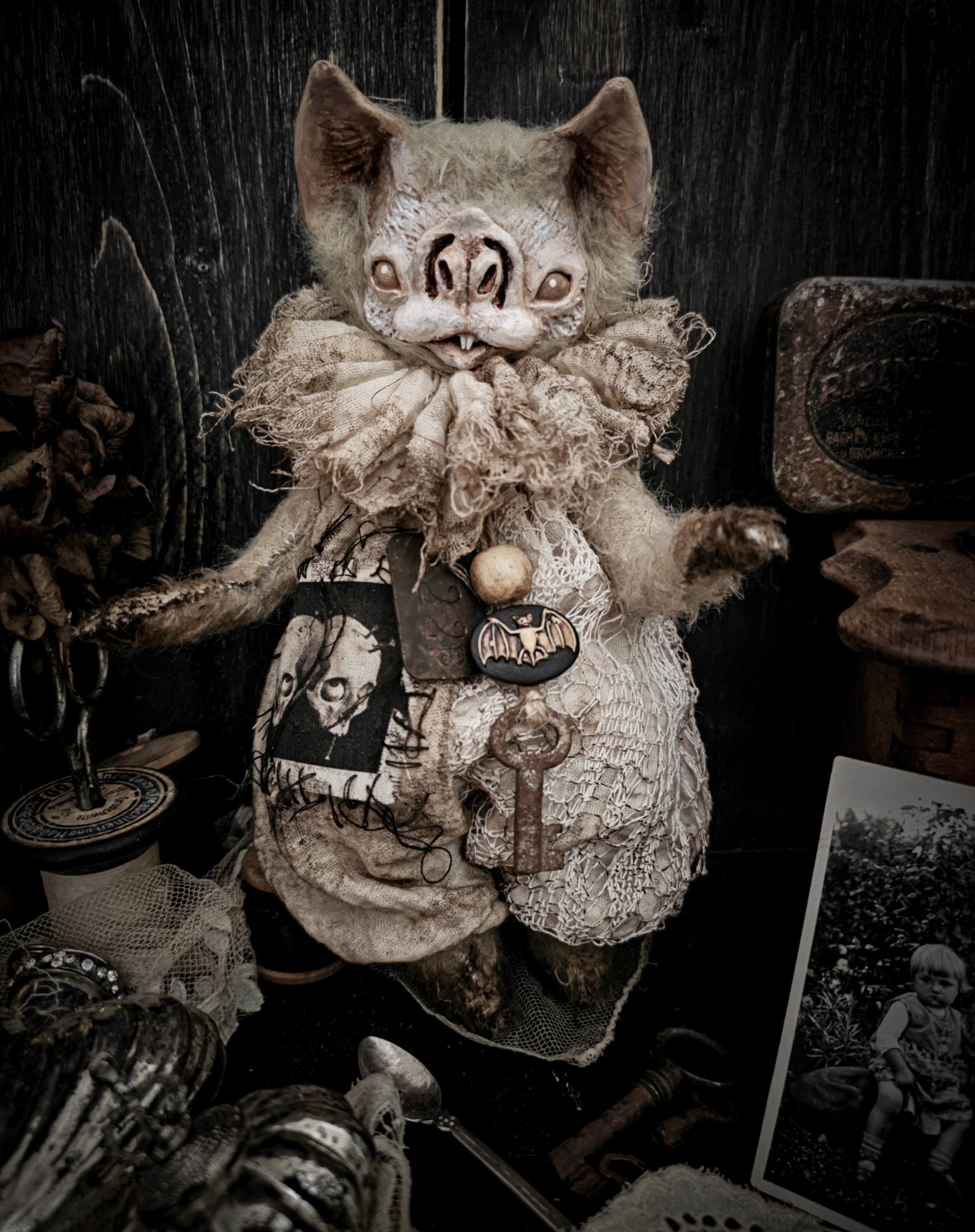 9" Cream Bat