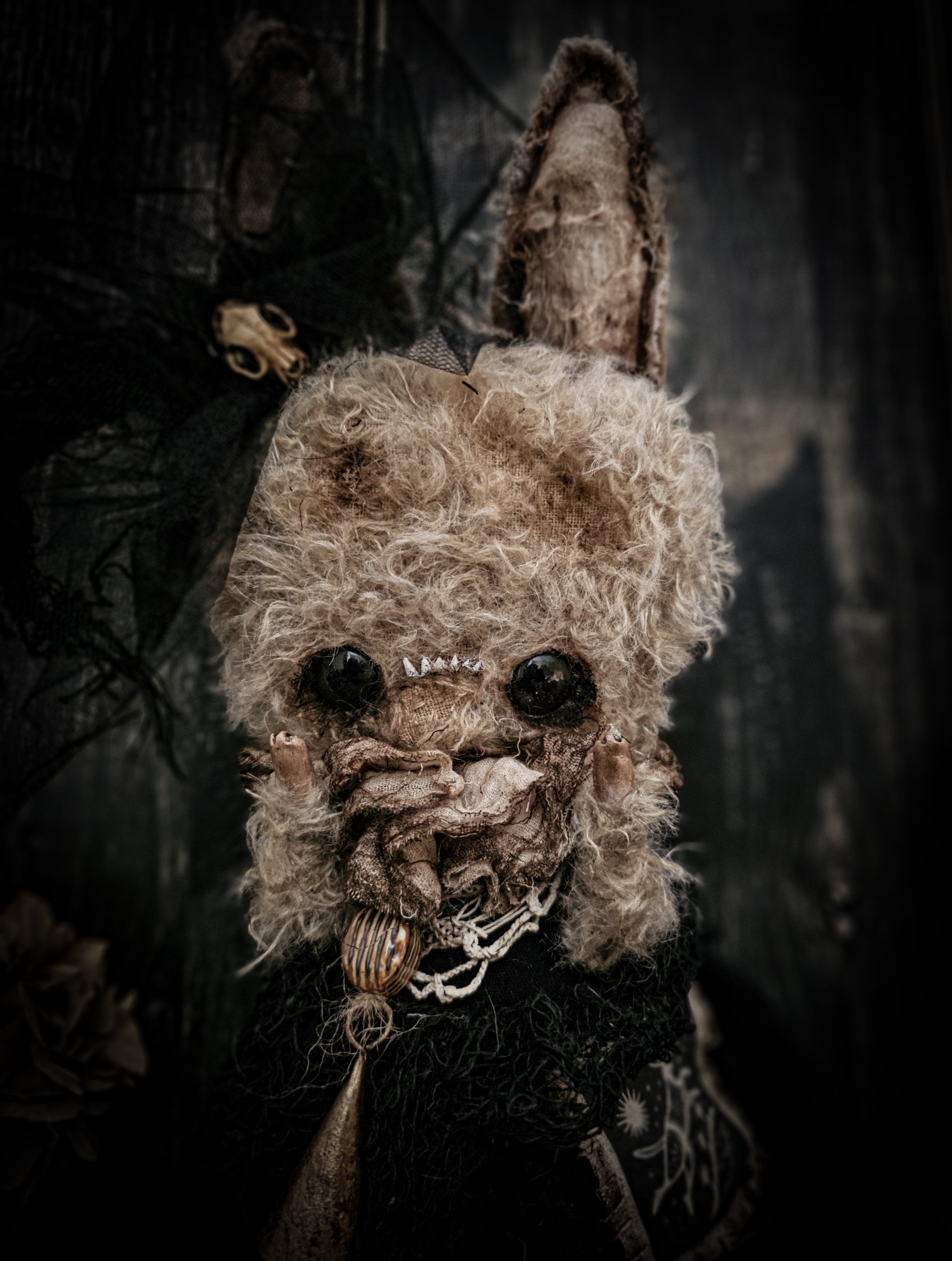 14" Gloomy Rabbit