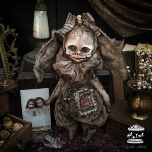 10.2" Skull Rabbit