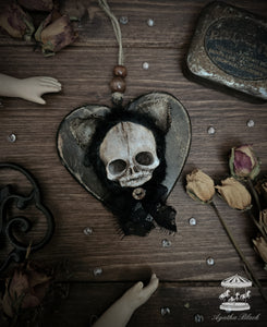 4.3" Skull Pendant