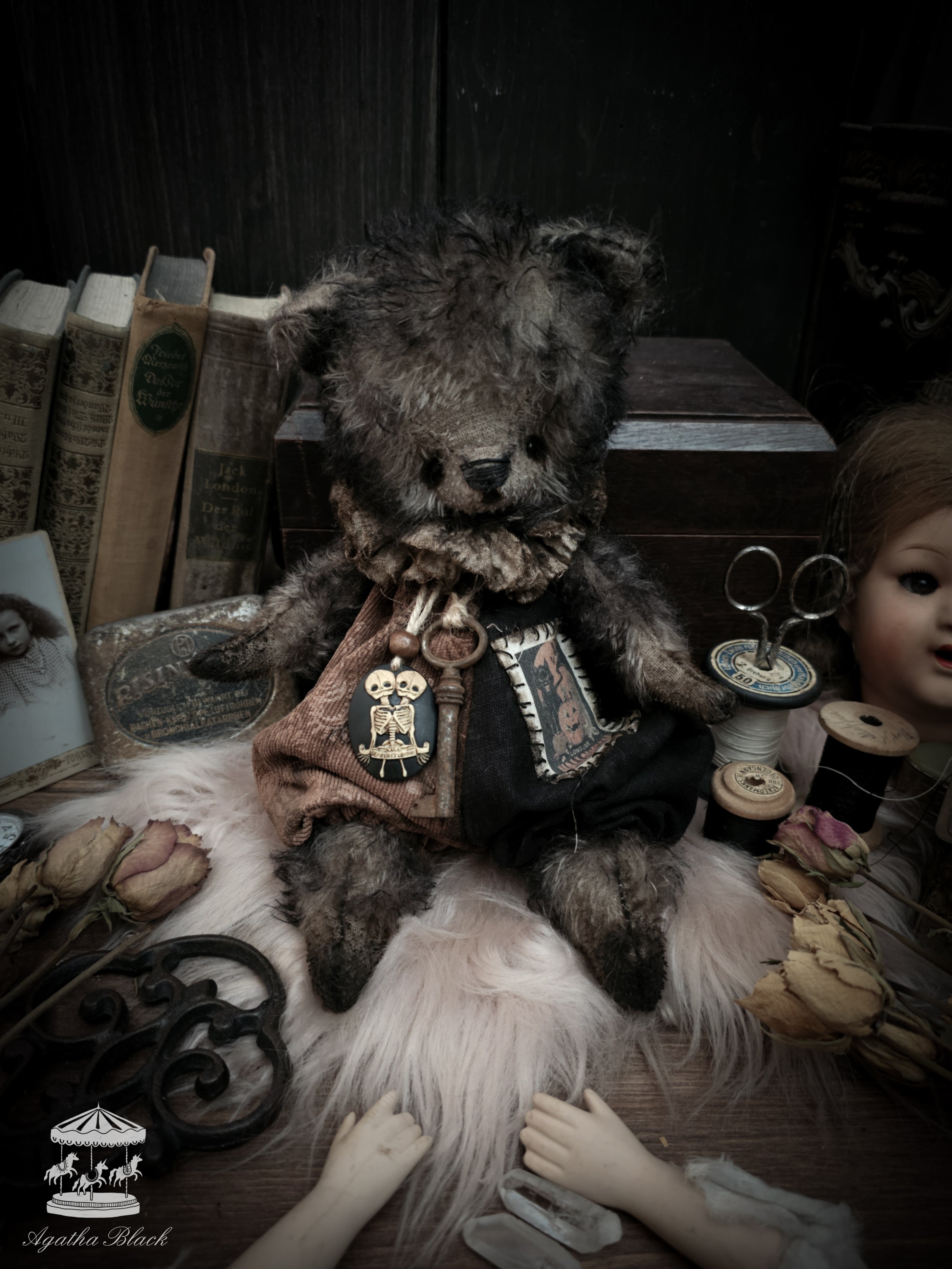 12" Old Teddybear