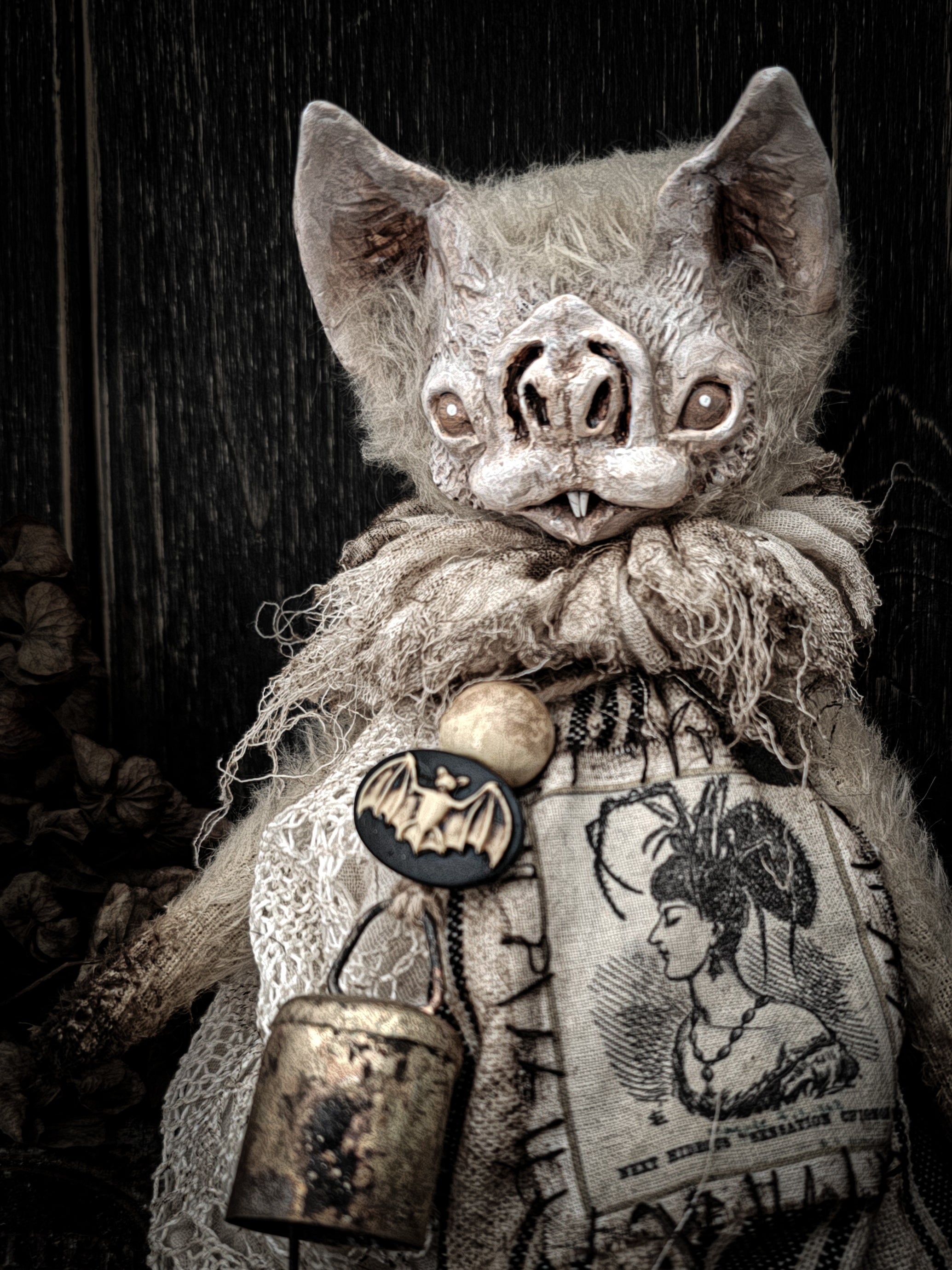 9" Pale Bat