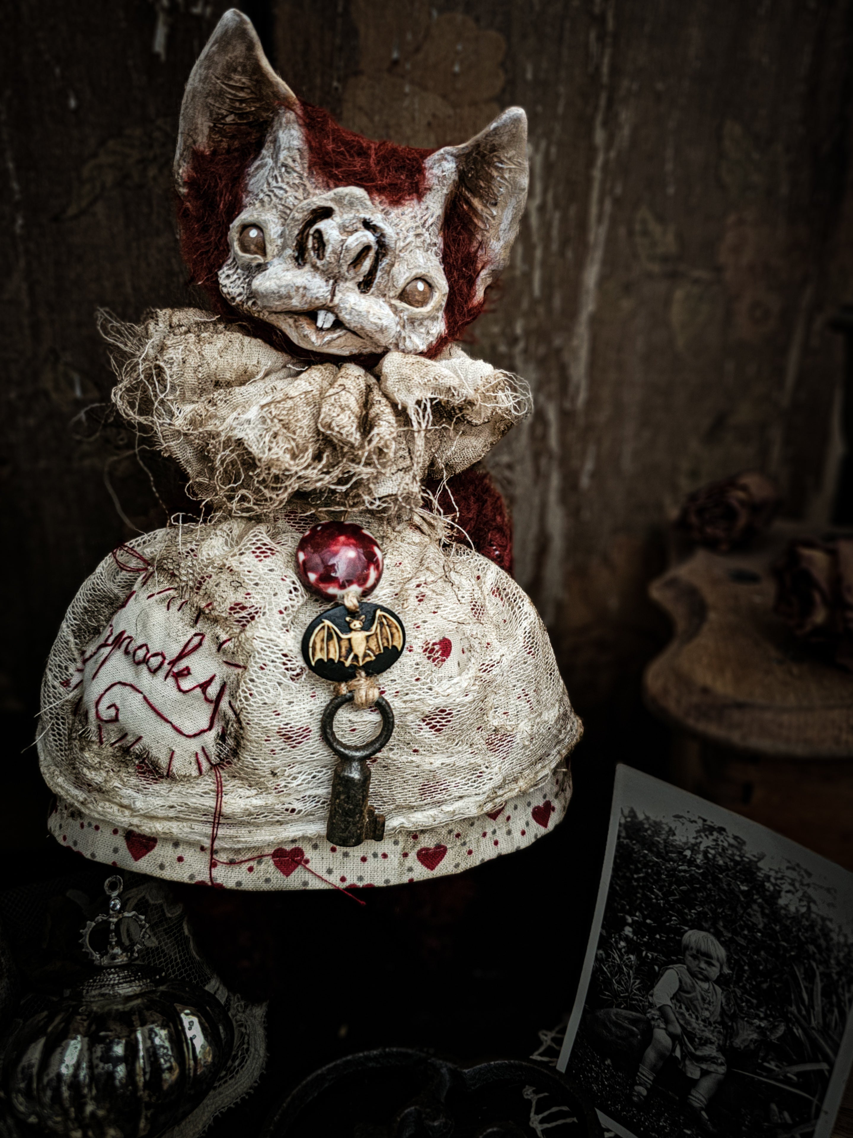 9" Crimson Bat