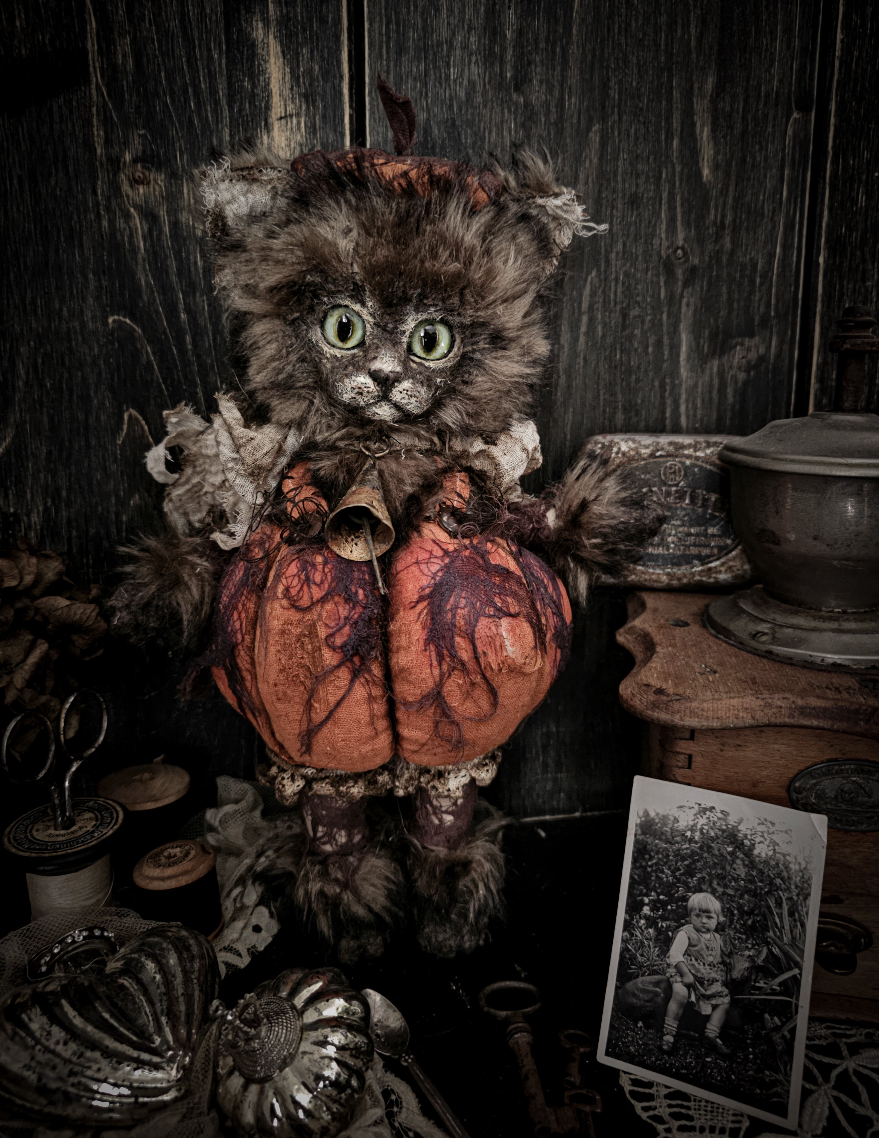 12" Pumpkin Cat