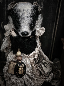12.2" Badger