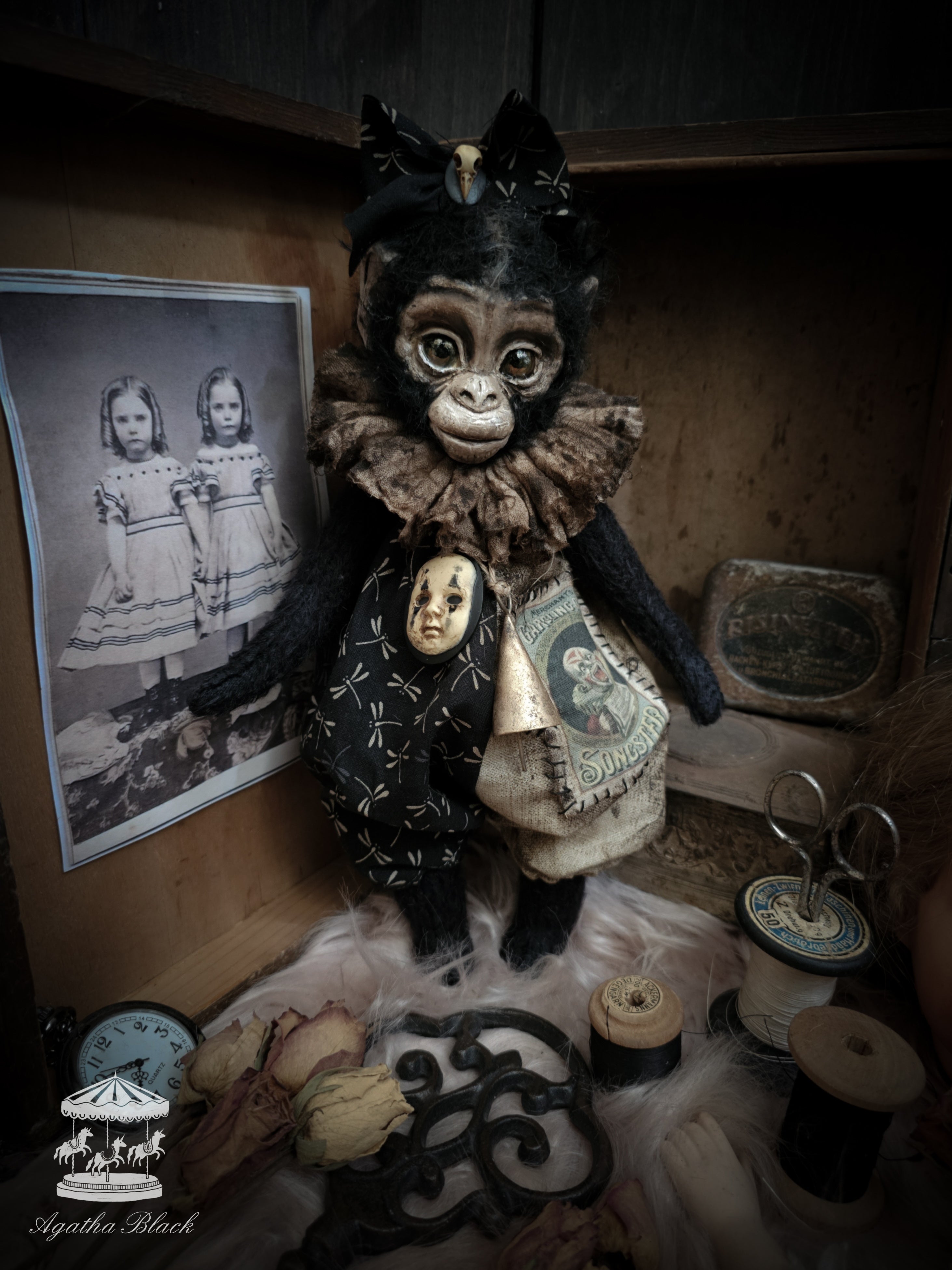 11.8" Old Monkey