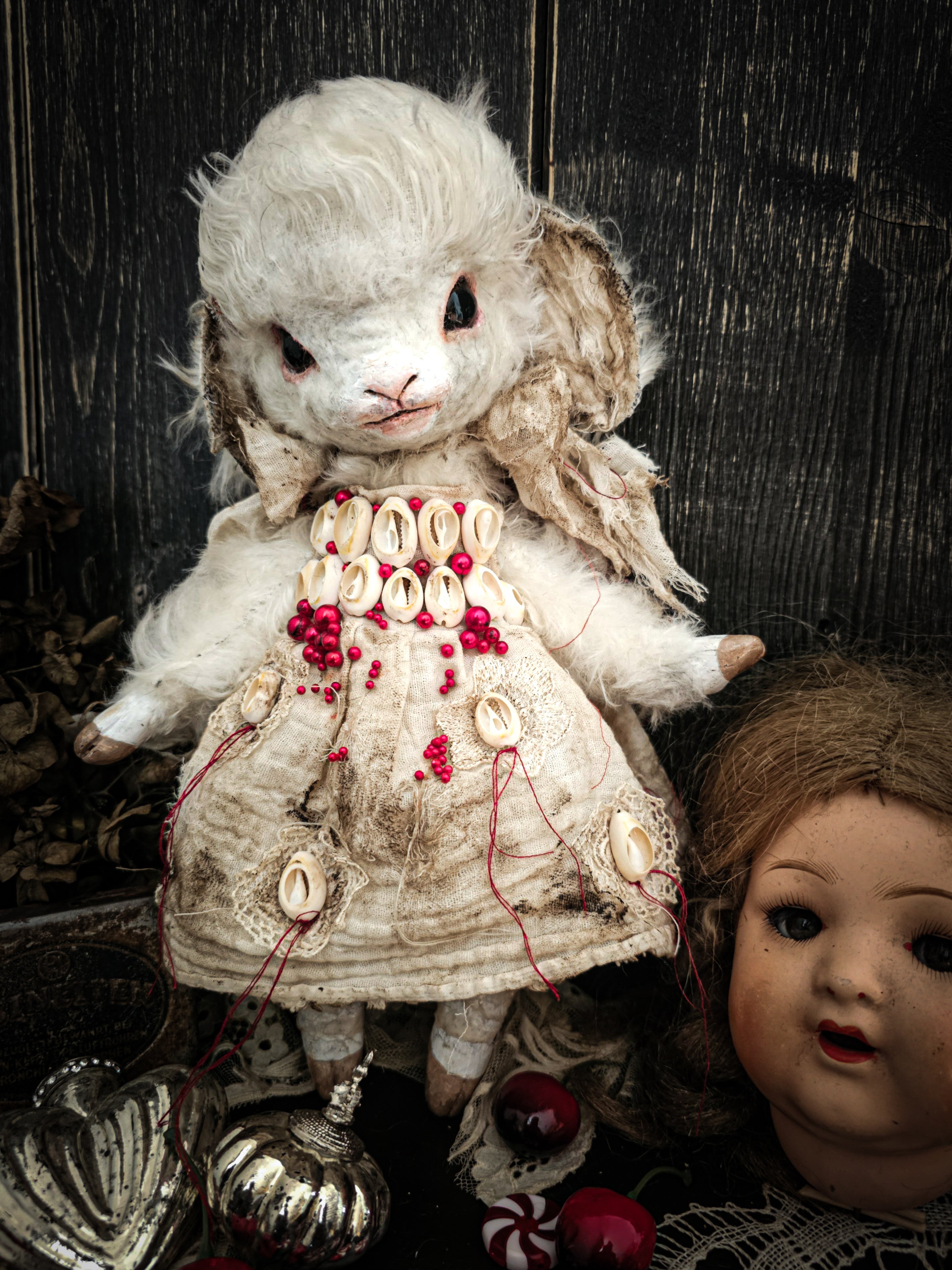 13" Puffy Lamb